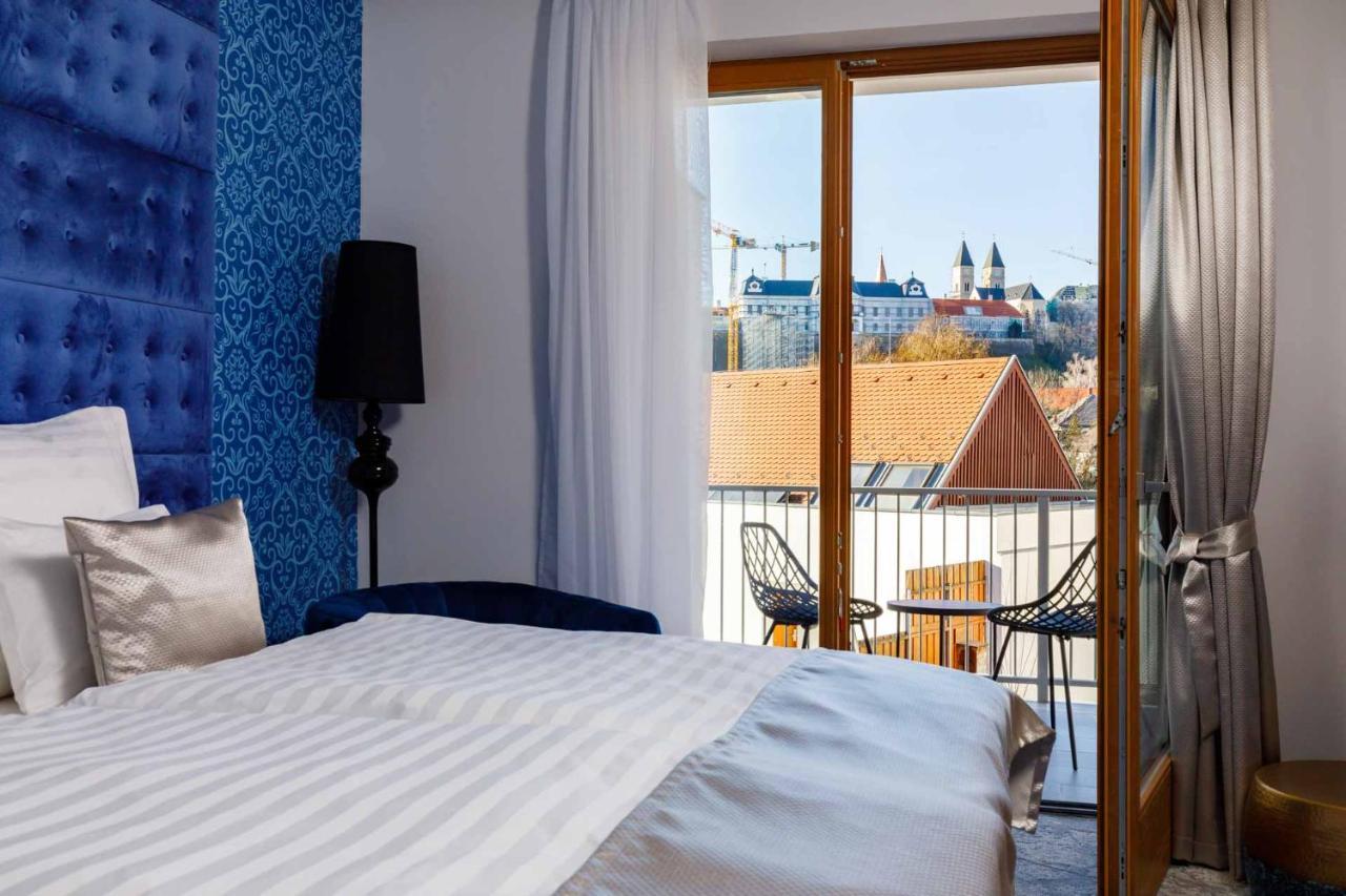 Hotel Historia Malomkert Veszprem Ngoại thất bức ảnh