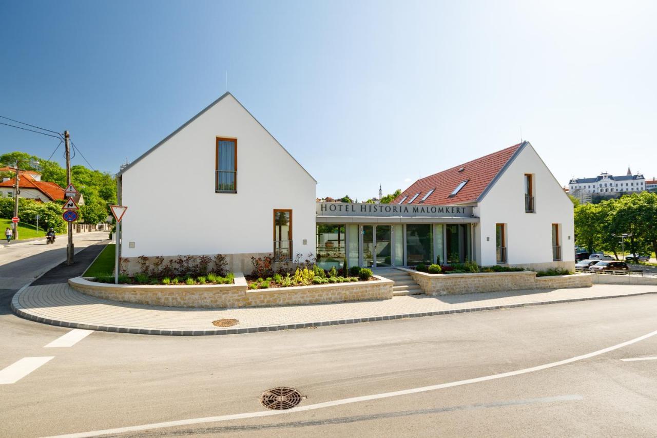 Hotel Historia Malomkert Veszprem Ngoại thất bức ảnh