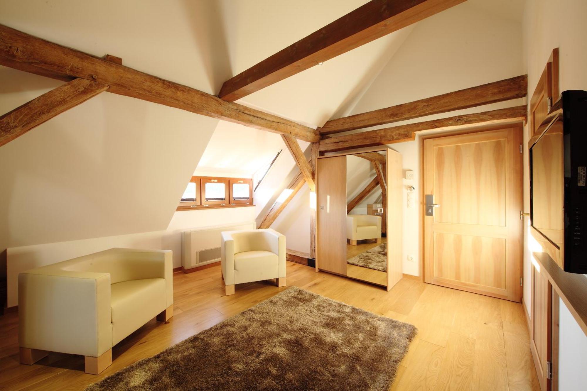 Hotel Historia Malomkert Veszprem Ngoại thất bức ảnh